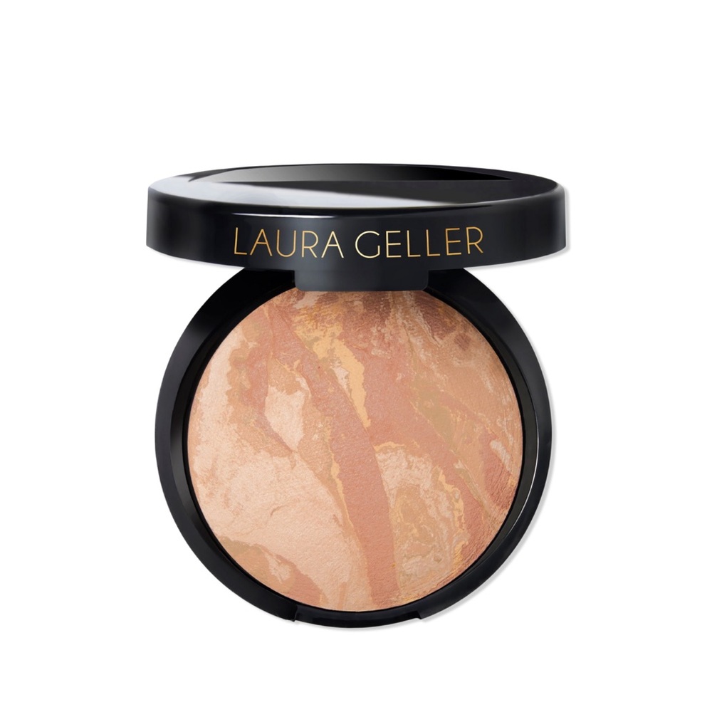 LAURA GELLER Baked Balance-n-Brighten Color Correcting Foundation - Light